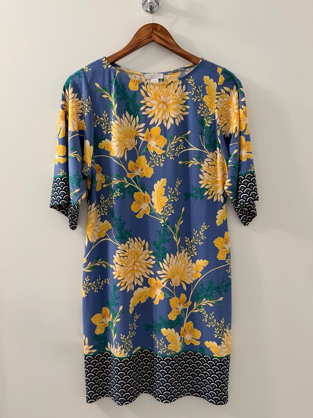 London Times Blue Shift Dress Yellow Floral Print Floral Size 6P Petite Like New